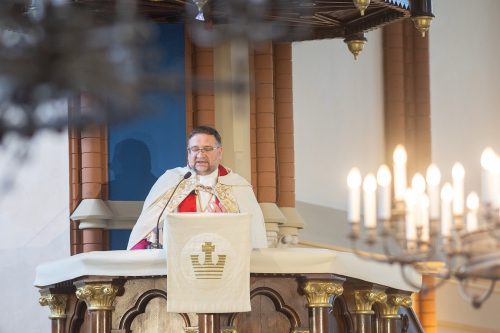 Arhibīskapa Kārļa Žola pirmais sprediķis jaunajā amatā