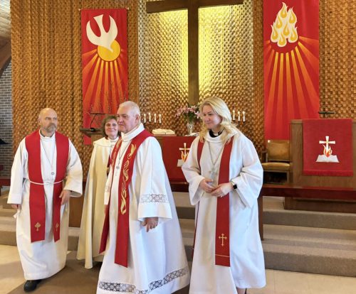 Mācītāja Ojāra Freimaņa atvadu dievkalpojuma vadītāji