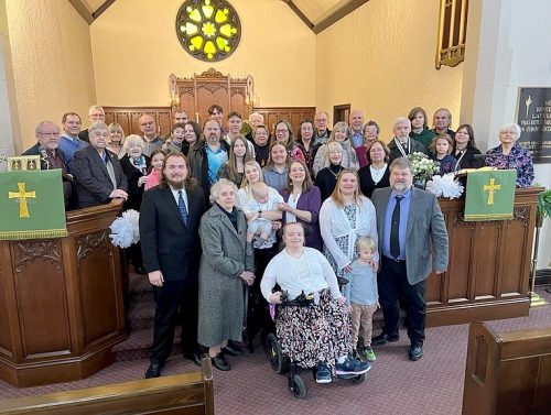 Pēc Maksima Zemgusa Ratermaņa kristībām Hamiltonas draudzē