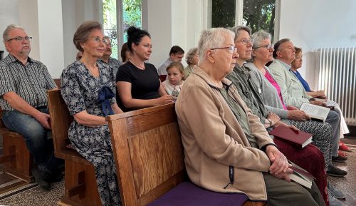 Svētbrīdis apgabala konferencē